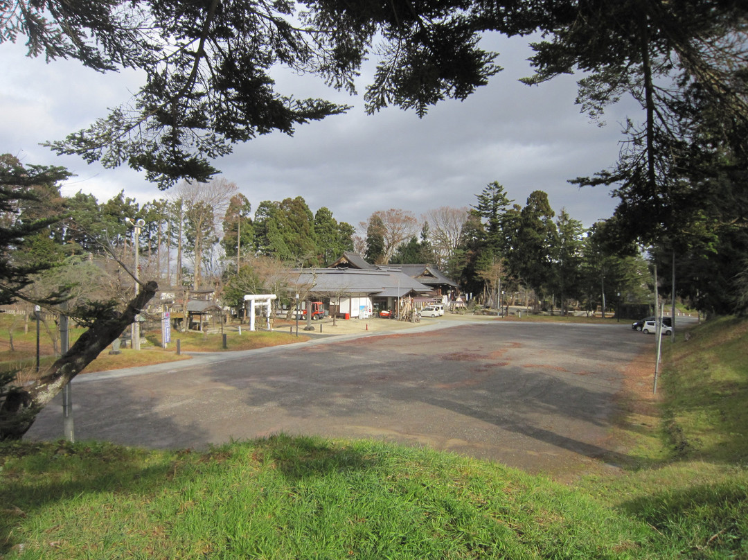 Tozawa Shrine-新庄市必去景点