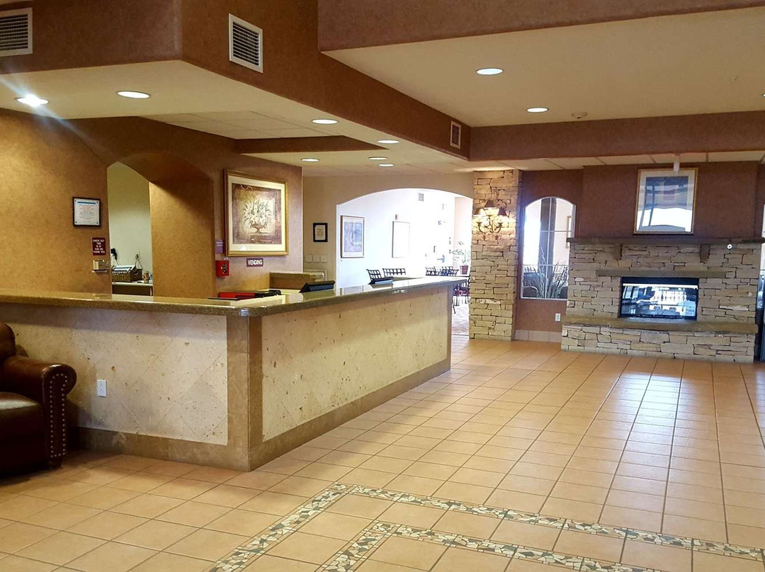 Baymont by Wyndham Belen NM主图