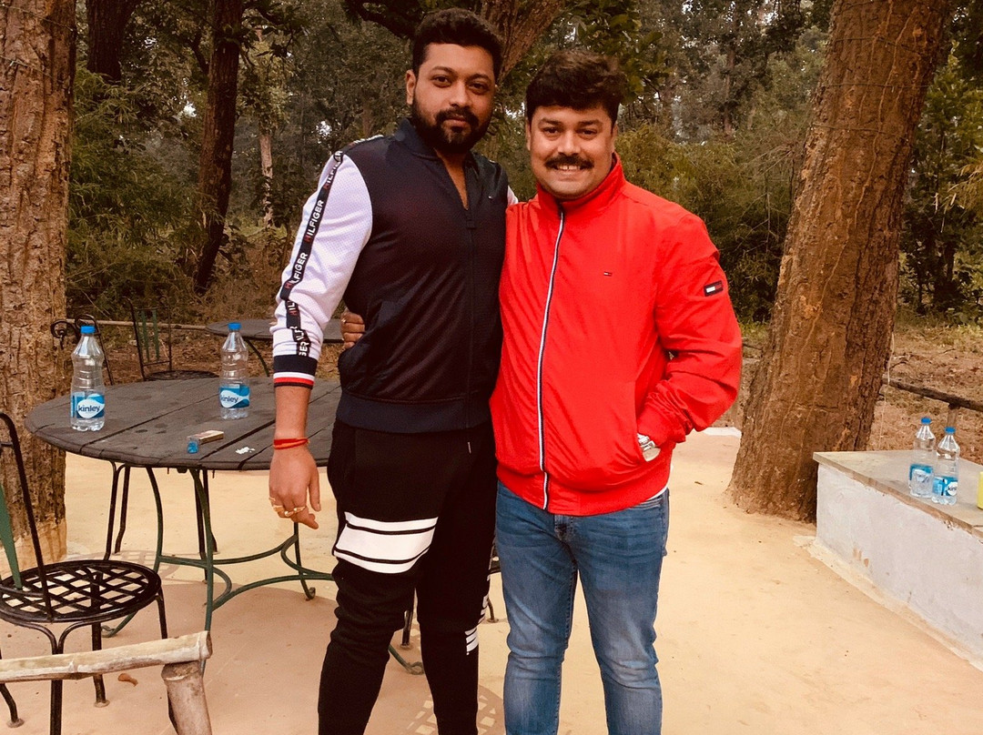 The Roaring Salvan County主图