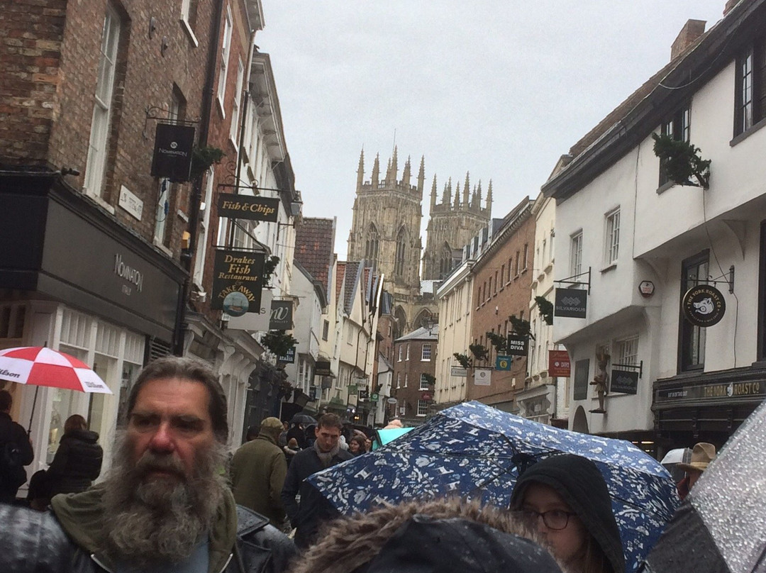 York Rose Walking Tours-约克必去景点