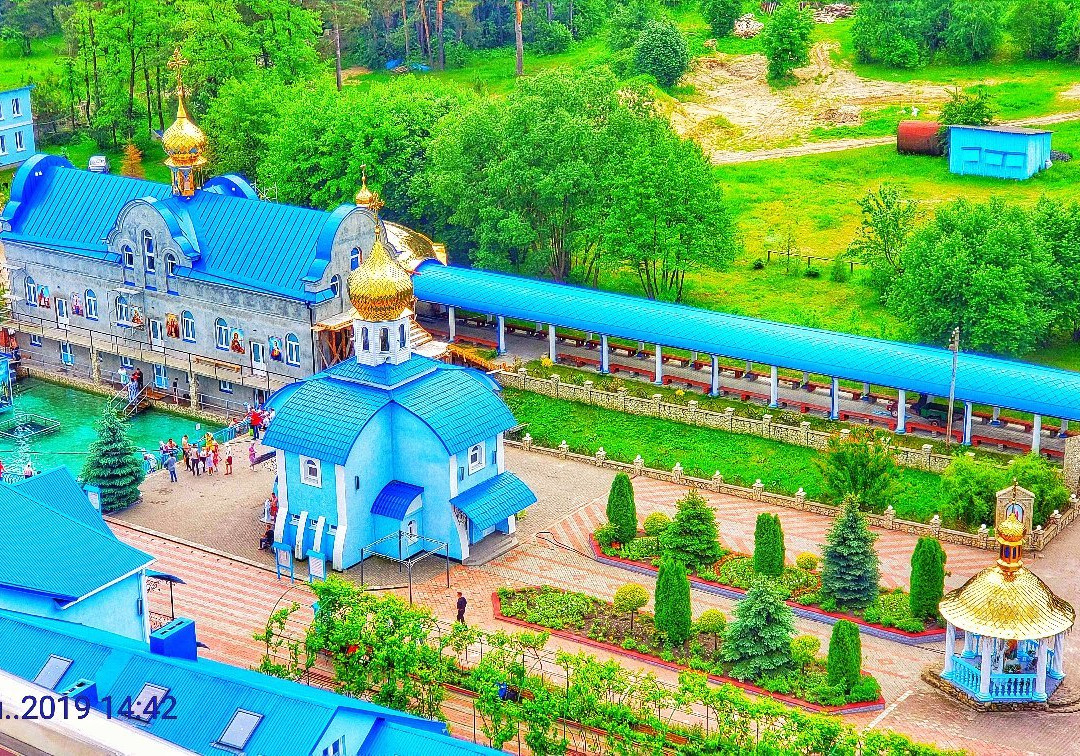 Spring of Saint Anna-Onyshkivtsi必去景点