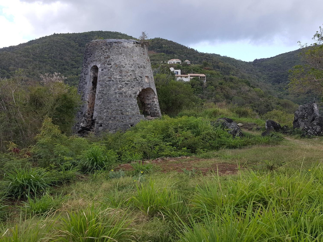 Hawksnest Bay旅游景点-Peace Hill Windmill
