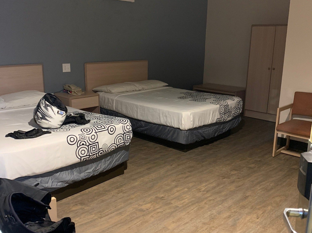 Century 21 Motel主图