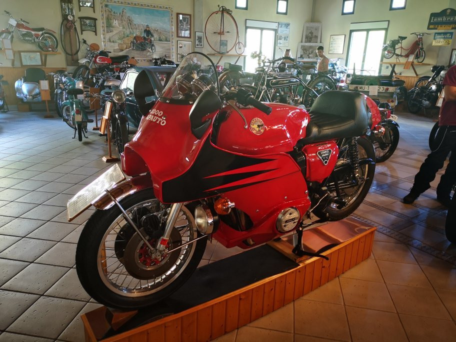 Museo Vehiculos Historicos Valle De Guadalest景点图片