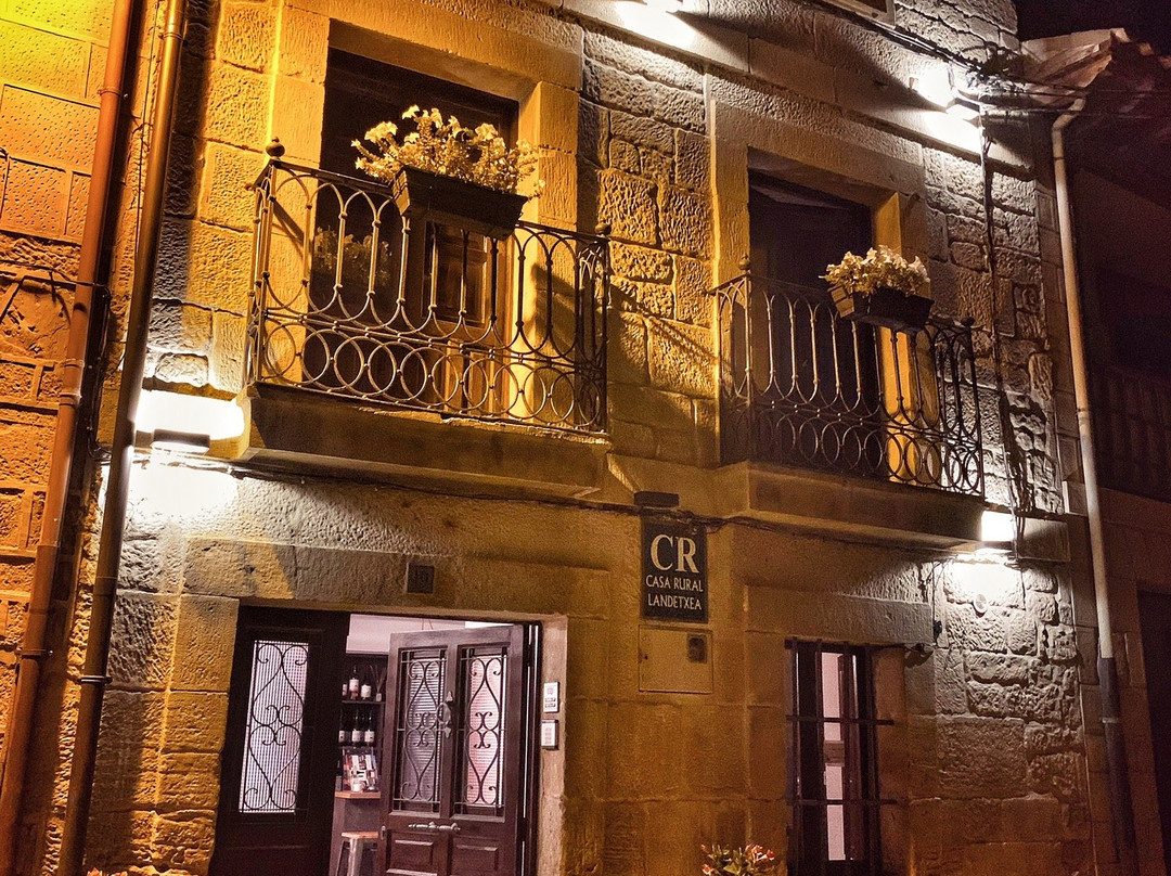 La Casona Del Vino by Alutiz主图