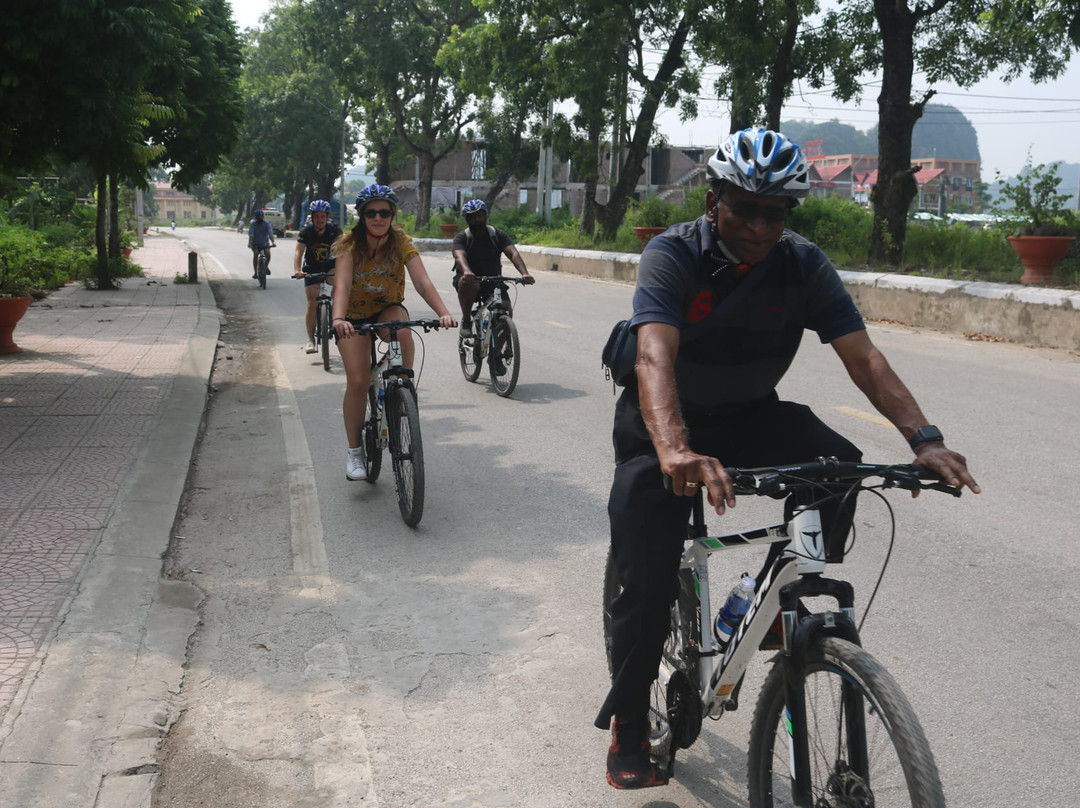 Bicycle Tours Hanoi-河内必去景点