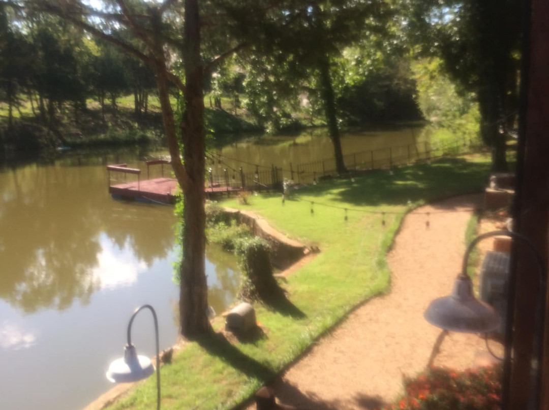 The Monastery At Forest Lake主图