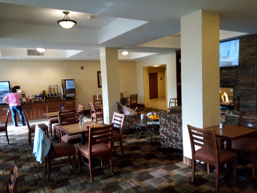 Holiday Inn Express & Suites Loveland By IHG主图