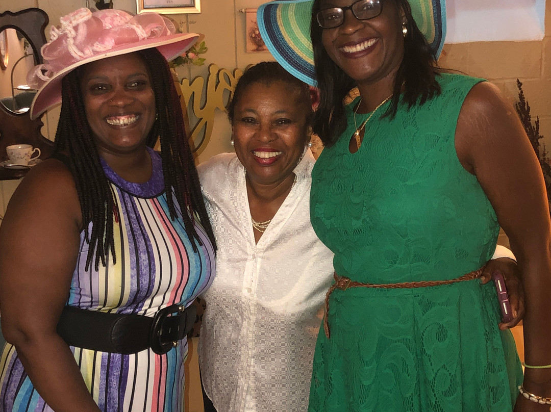 An Authentic Afternoon Tea-Bay Village必去景点