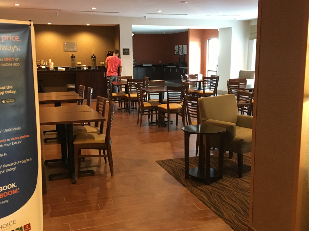 Sleep Inn & Suites主图