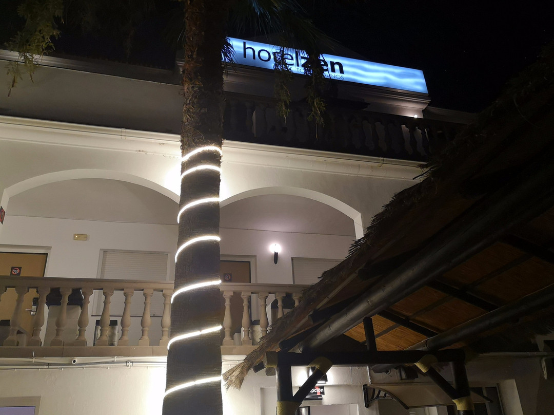 Hotel Zen Airport主图