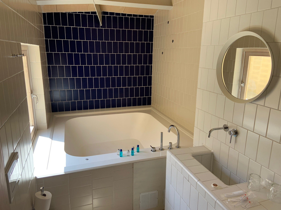 Hotel Santacreu主图