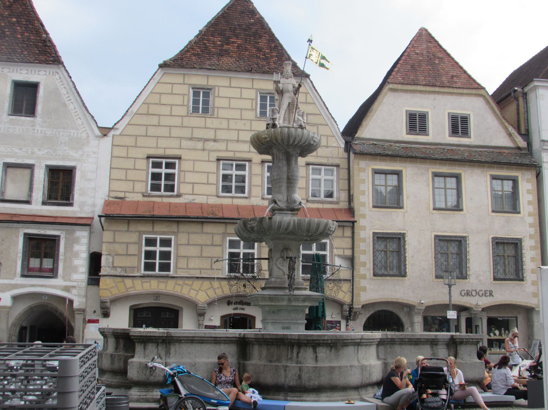 Leopoldi-Brunnen-施泰尔必去景点