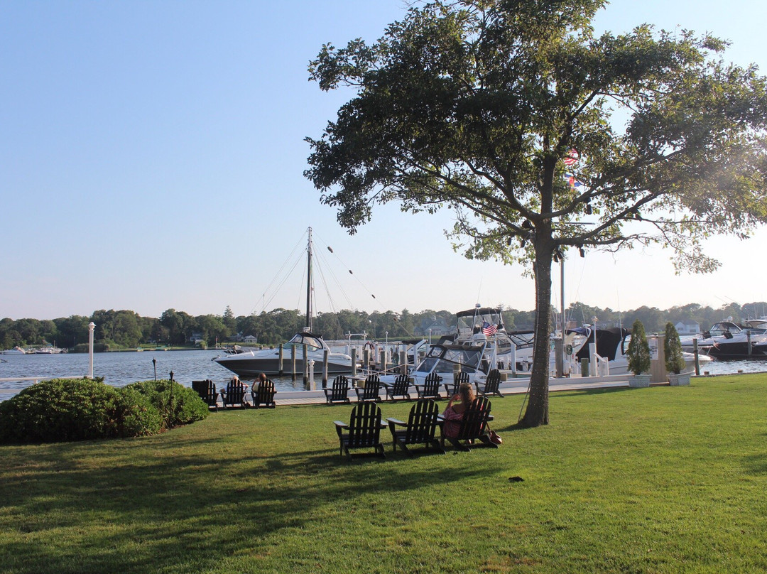 Sail Priscilla-Oakdale必去景点