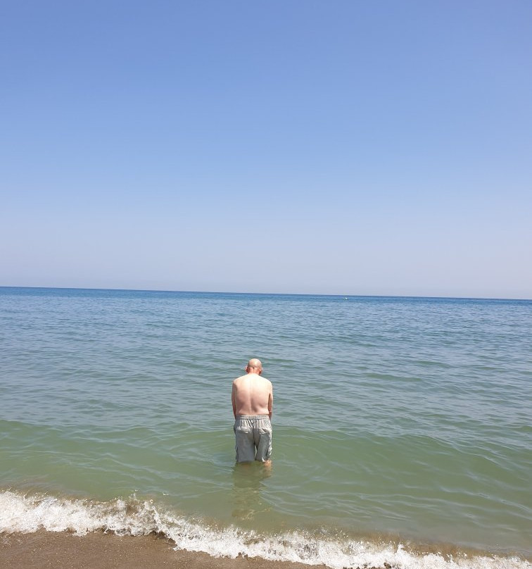 Playa Ronda Paco-福恩吉罗拉必去景点