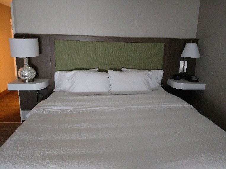 Hampton Inn Omaha Airport主图