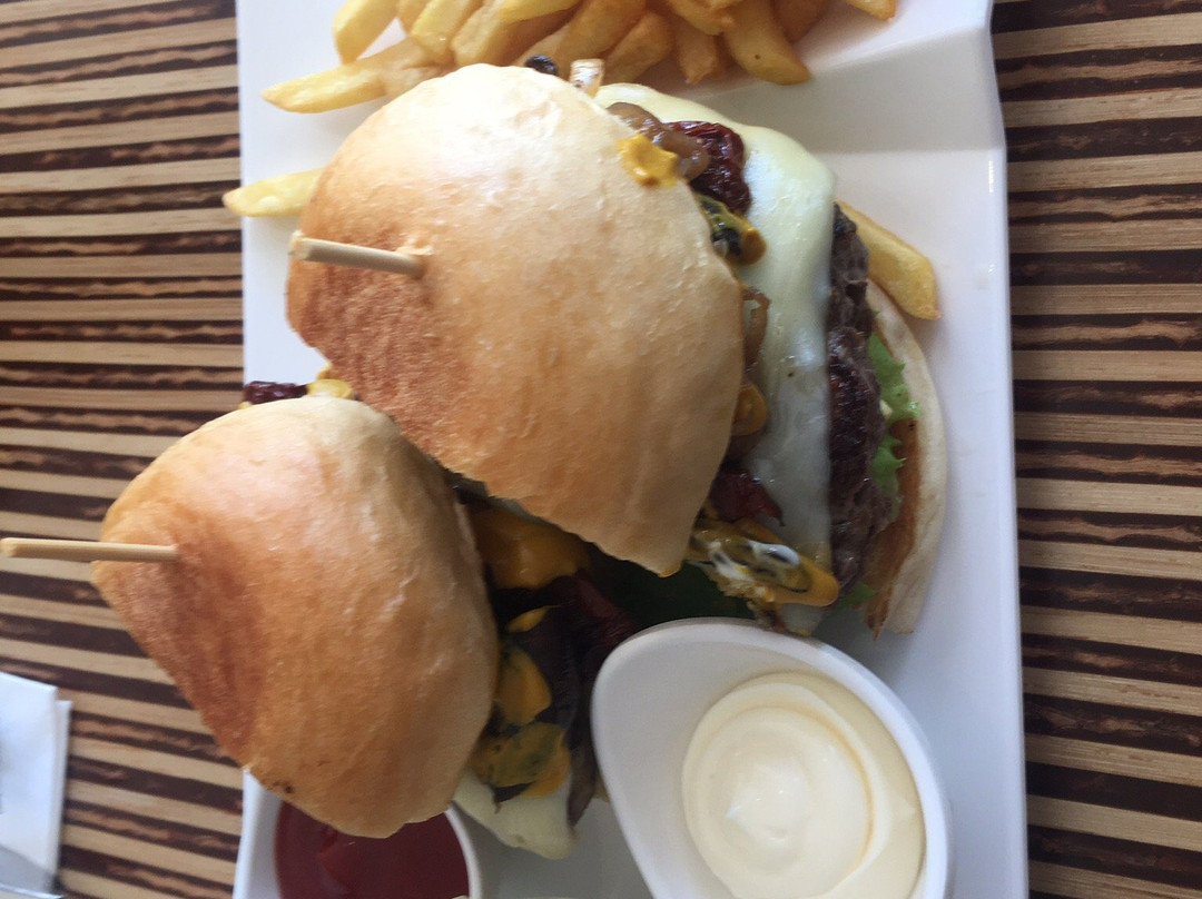 薄荷广场餐厅度假村主图