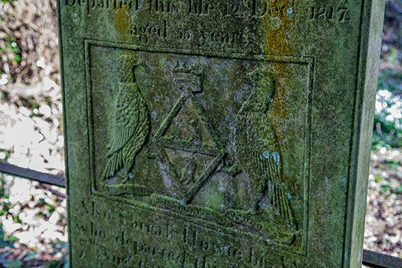Rashee Old Cemetery景点图片