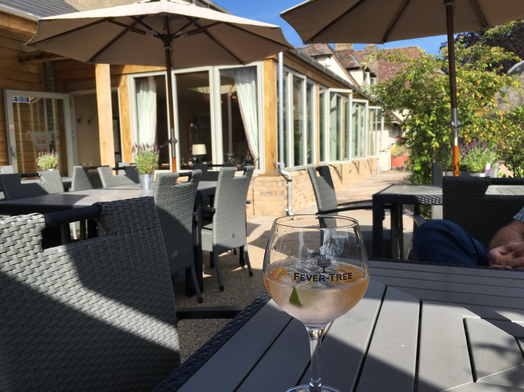 The Crown & Punchbowl主图