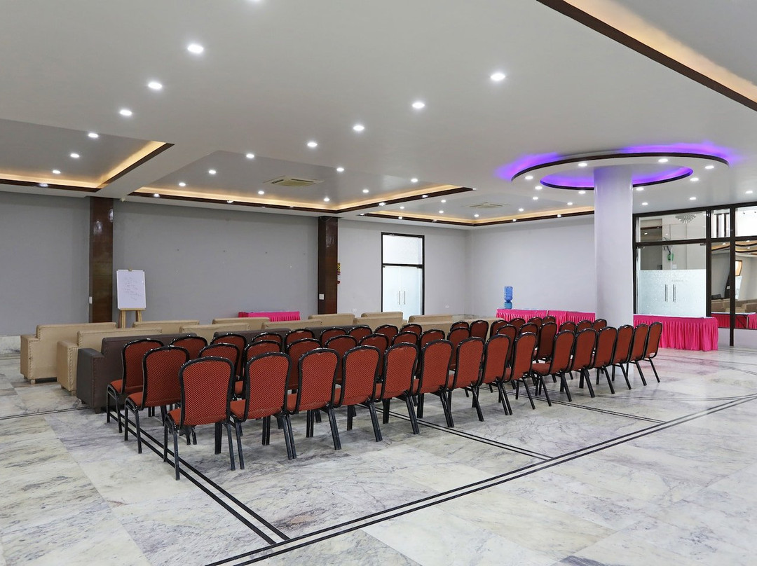 OYO 2855 Hotel Sanskriti Greens主图