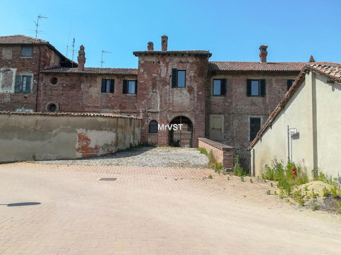 Castello Isimbardi-Castello d'Agogna必去景点