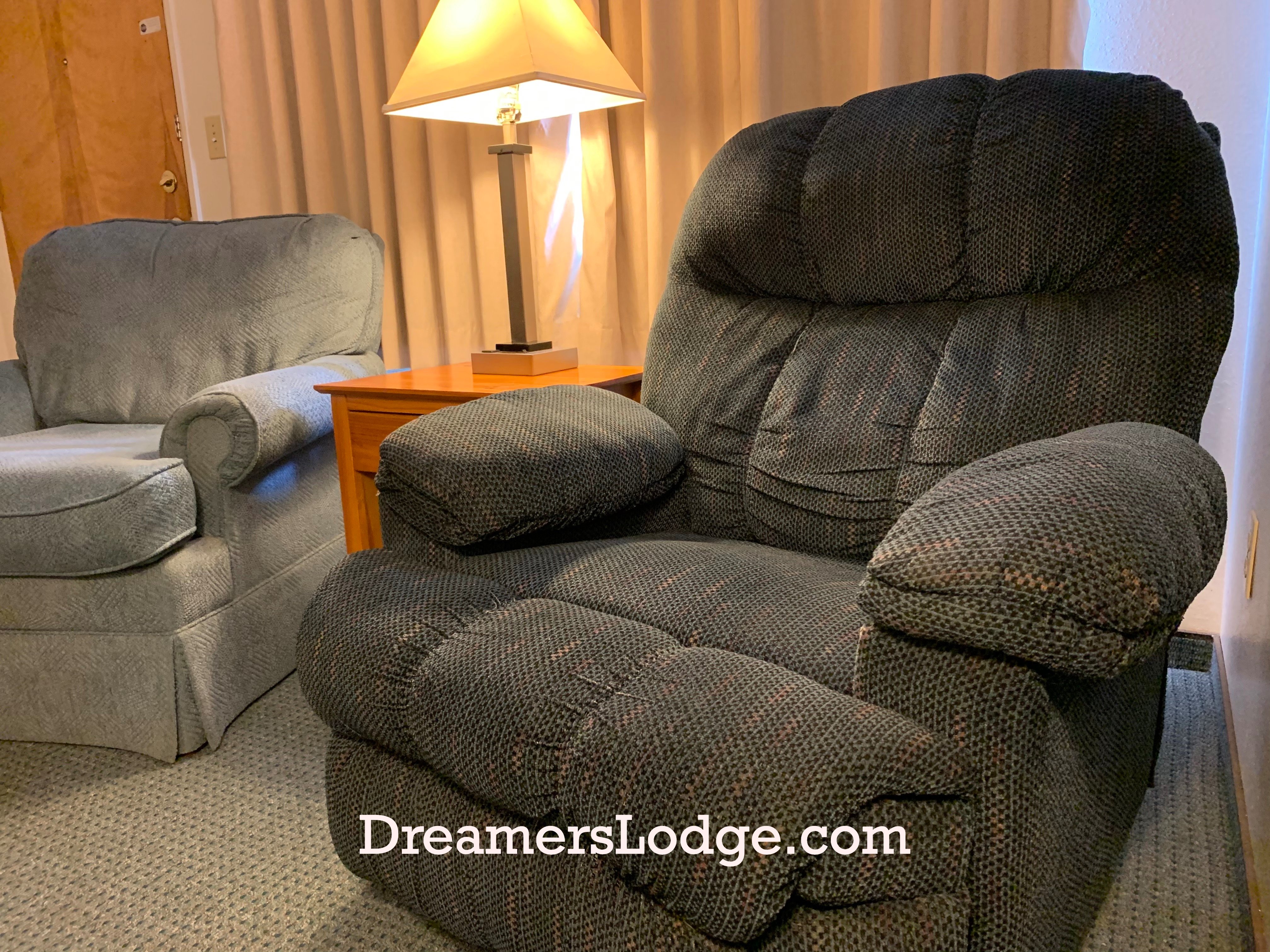 Dreamer's Lodge-官方