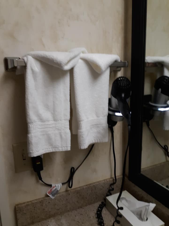 Comfort Suites Gadsden Attalla-浴室