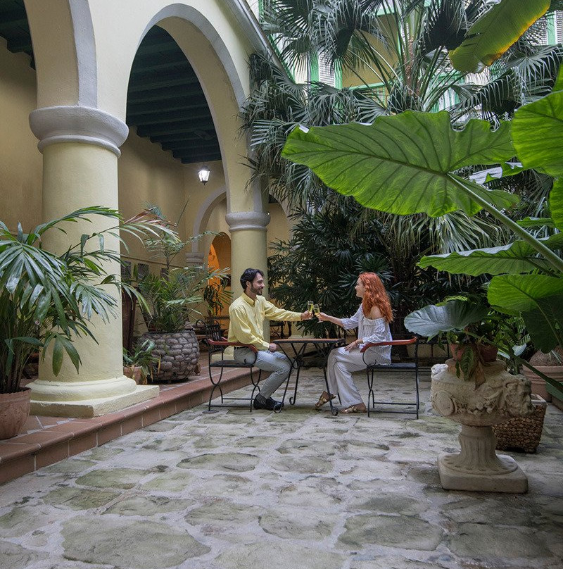 Hotel Conde de Villanueva主图
