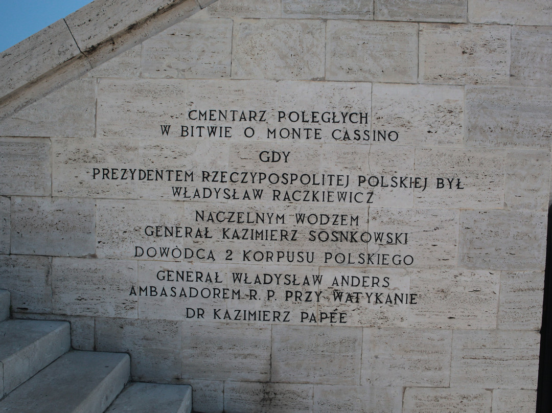 Monte Cassino Polish War Cemetery景点图片