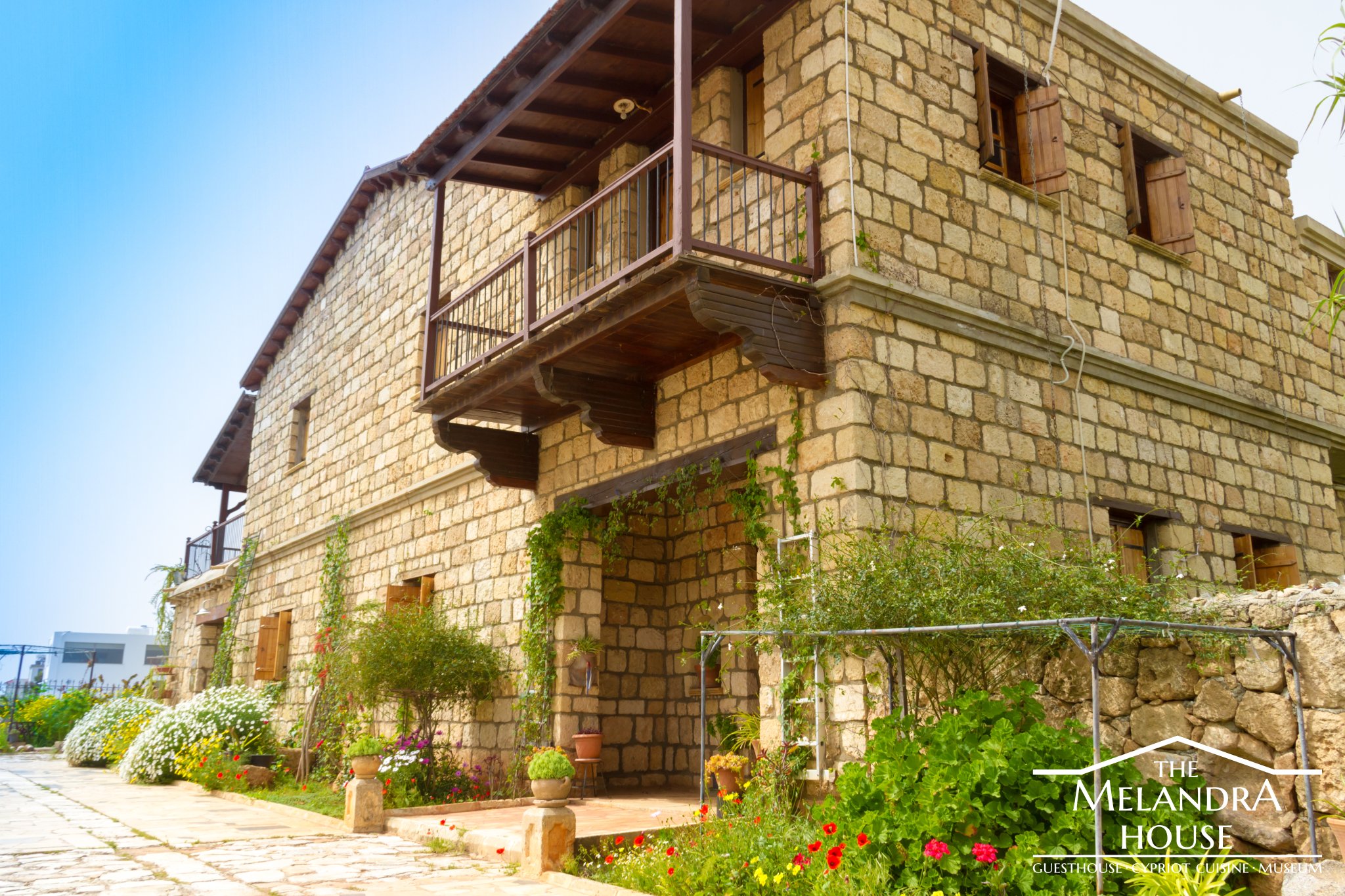 Melandra House-官方