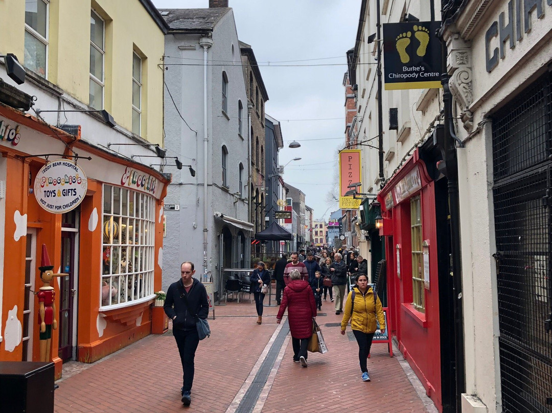 Paul Street-科克必去景点