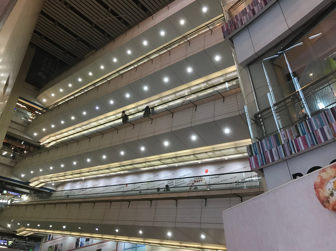 深圳书城(南油店)-深圳市必去景点