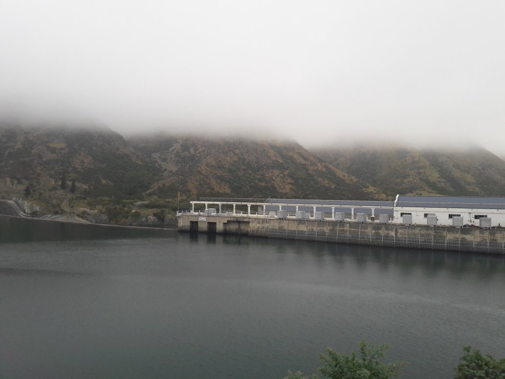 Waitaki Hydro Station Lookout景点图片