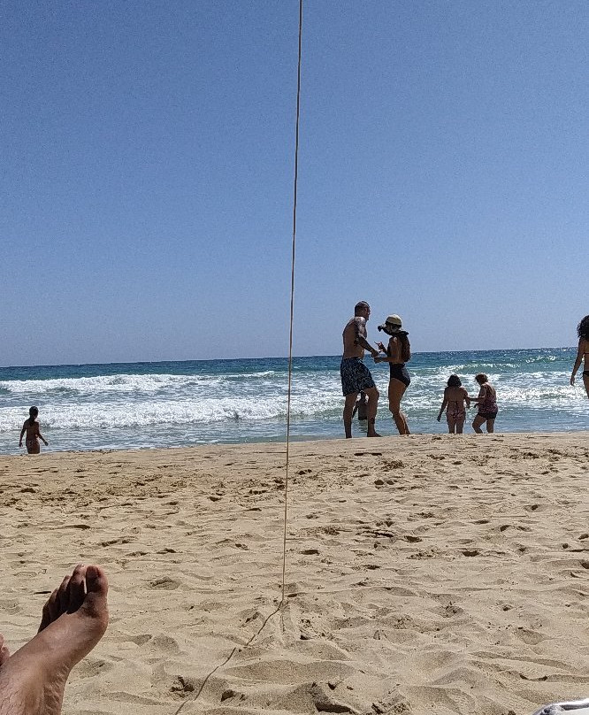 Playa El Tirano景点图片