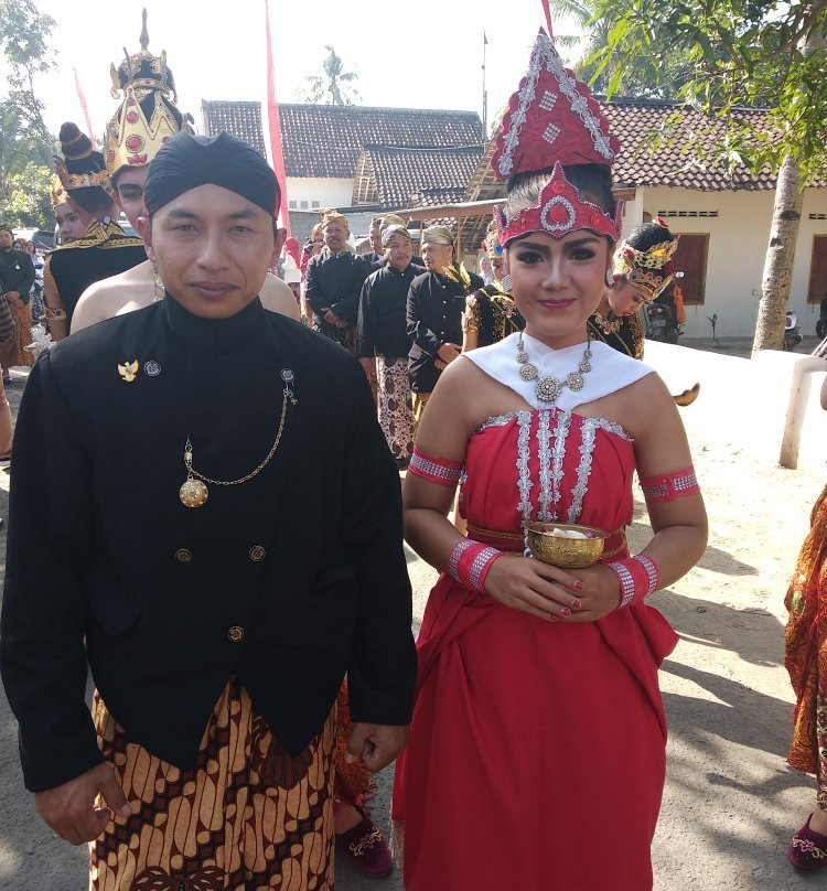 Candi Sawentar-勿里达必去景点