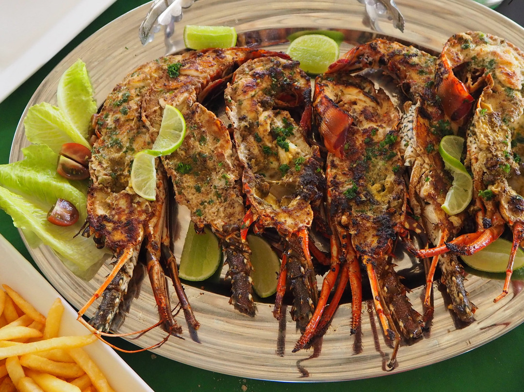 Los Melones餐馆和美食-Langosta Bar & Restaurant