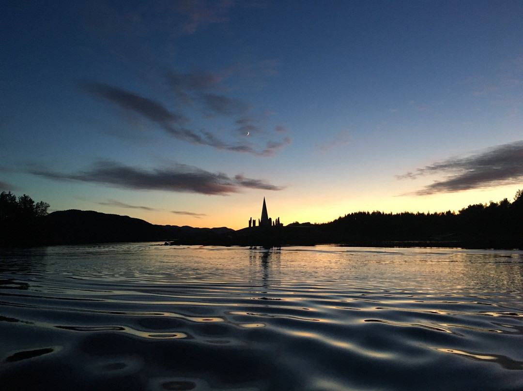 Solspeilet - The Norwegian Stonehenge景点图片