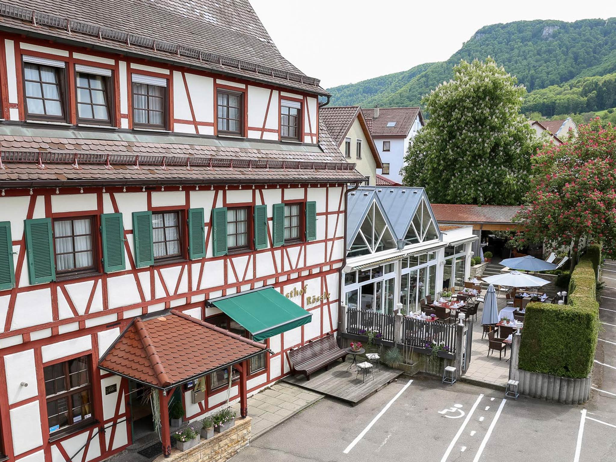 Hotel-Restaurant & Metzgerei Rößle-官方