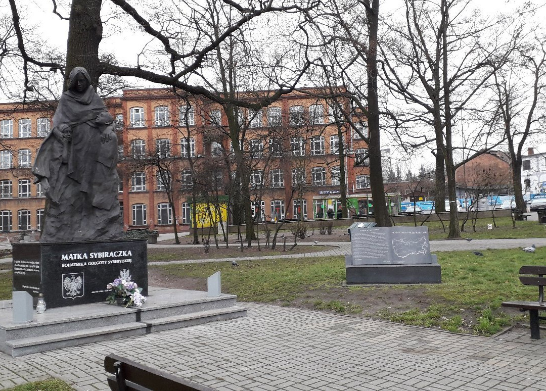 Pomnik Matka Sybiraczka Bohaterka Golgoty Syberyjskiej景点图片