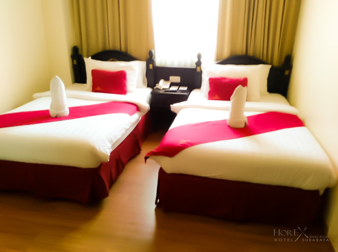 圣城皇家大酒店主图