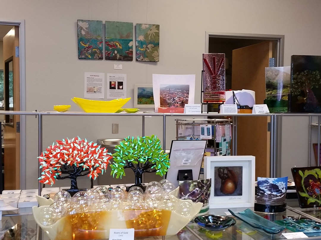 Silo Gallery & Glass Studios-圣马科斯必去景点