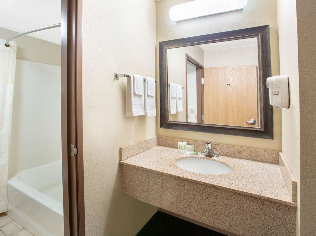 Americinn By Wyndham Sayre主图