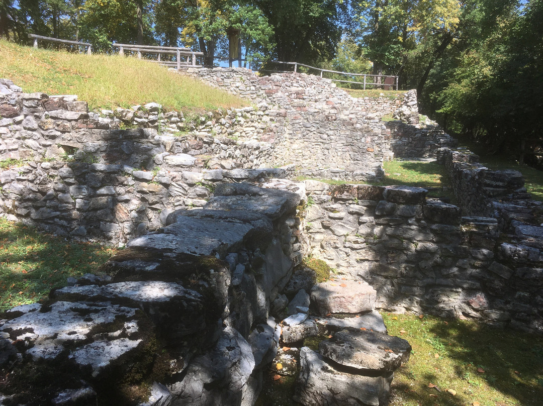 Area archeologica Monte San Martino ai Campi景点图片