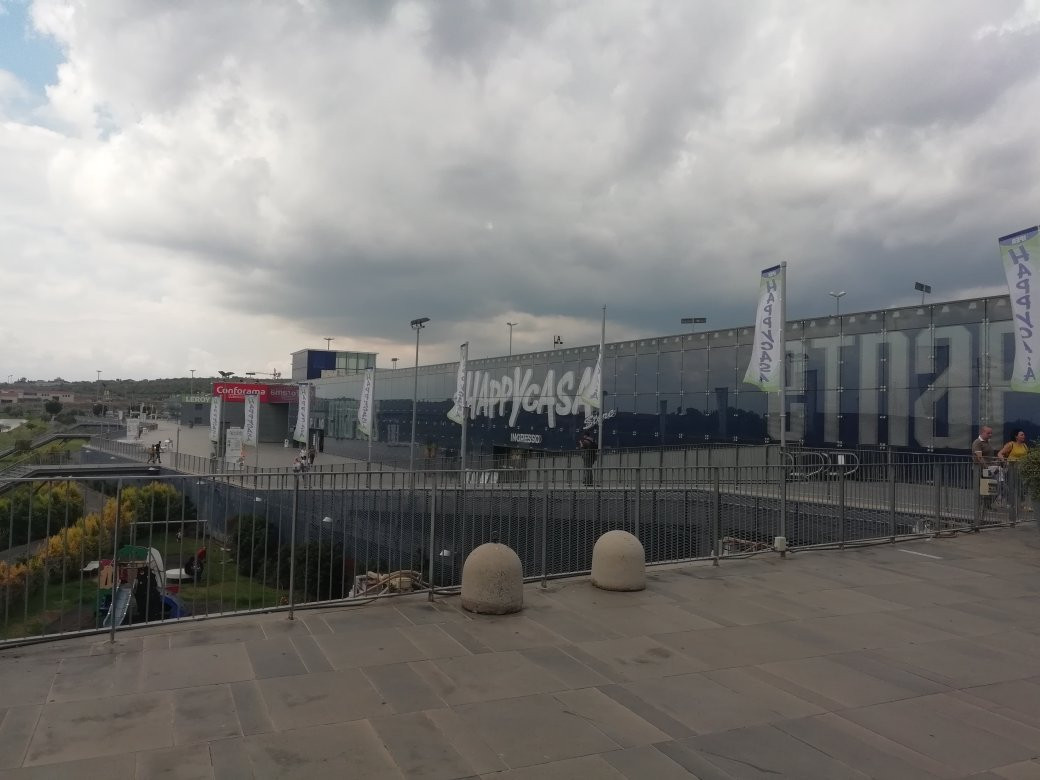 Etnapolis Shopping Center-Belpasso必去景点