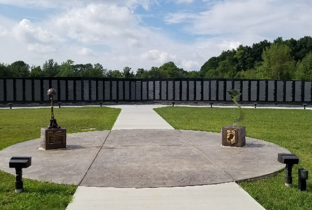 Vietnam Veterans Memorial Wall景点图片