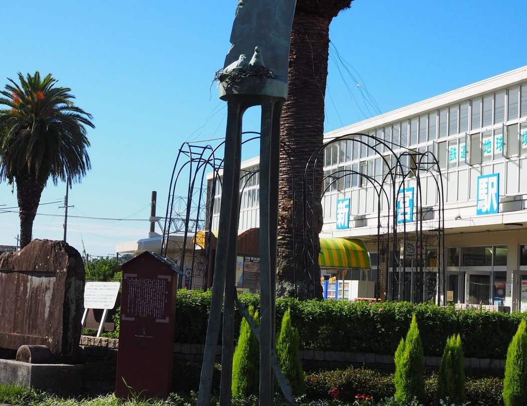 Higashi Kume's Hato Poppo Song Monument-新宫市必去景点