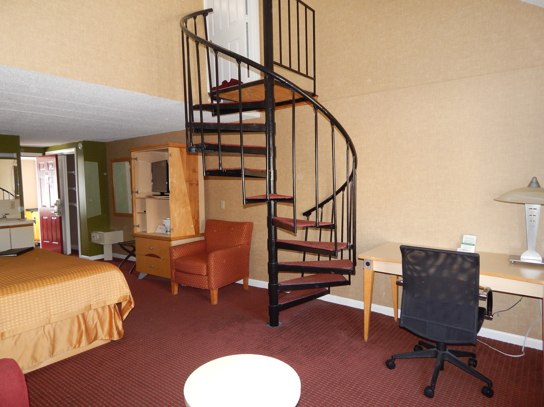 Admiralty Inn & Suites - A Red Collection Hotel主图