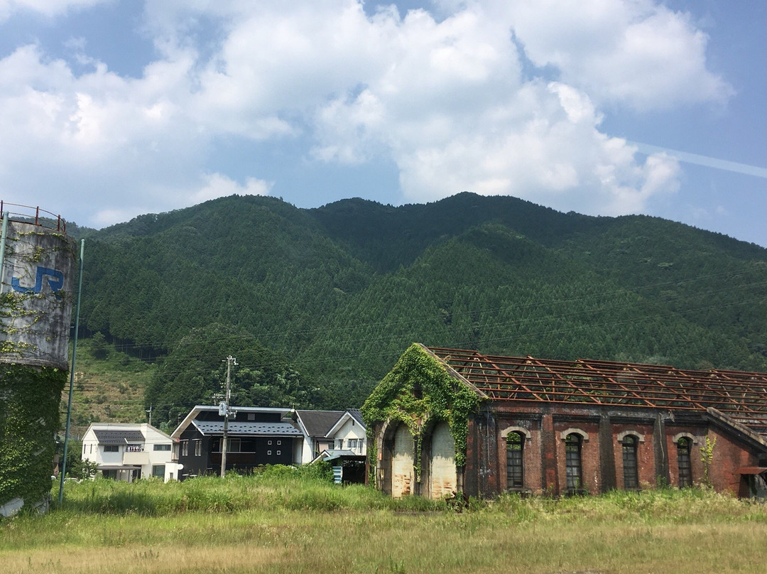 Old Wadayama Roundhouse, Brick Warehouse-朝来市必去景点