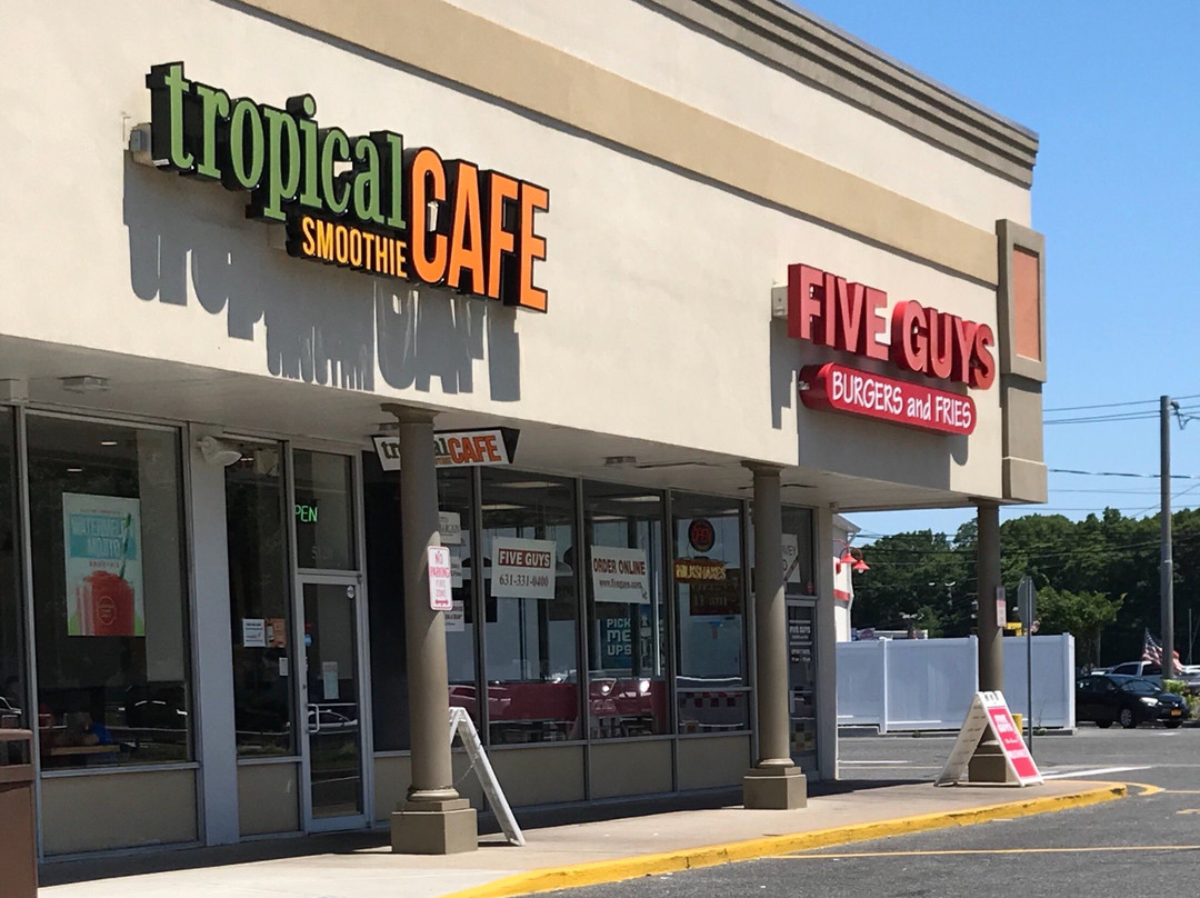 Tropical Smoothie Cafe
