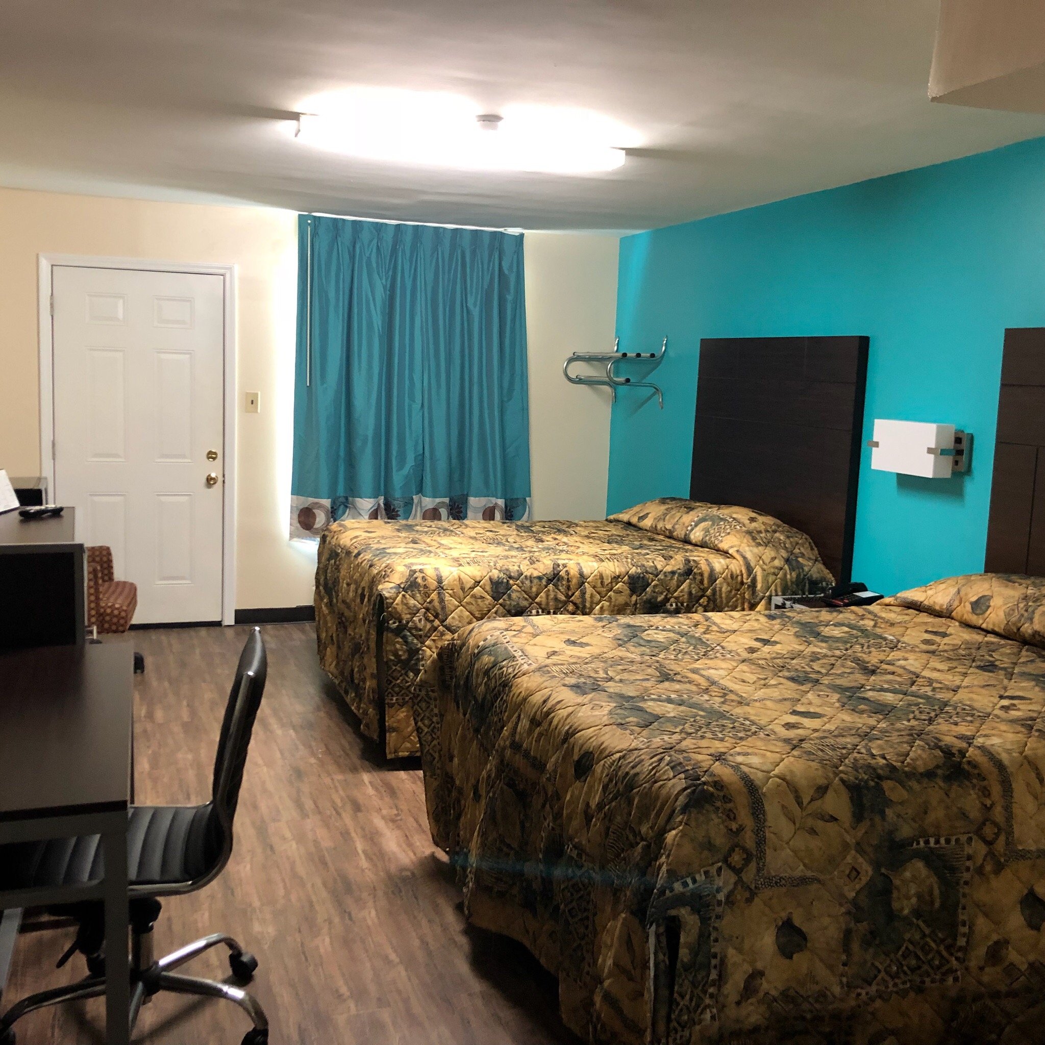 Euro Inn and Suites Slidell-浴室